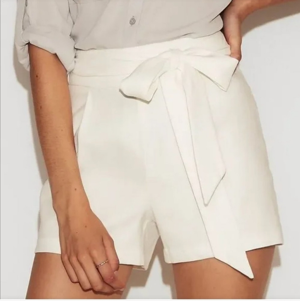 Midi high rise shorts